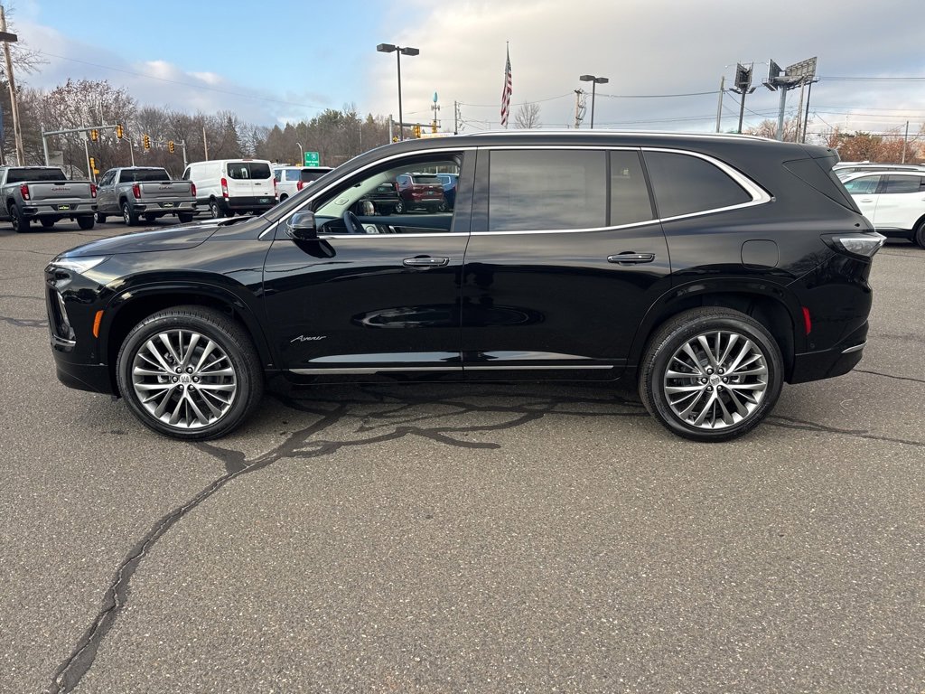 2026 Buick Enclave Avenir photo 2