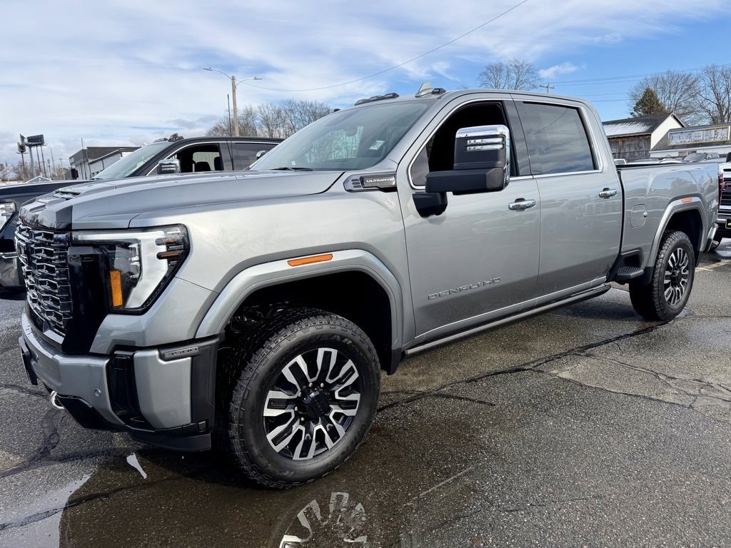 2026 GMC Sierra Denali's photo