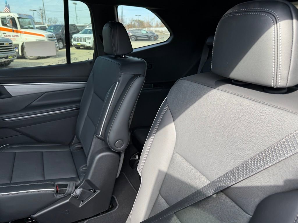 2026 Buick Enclave Preferred - Photo 13