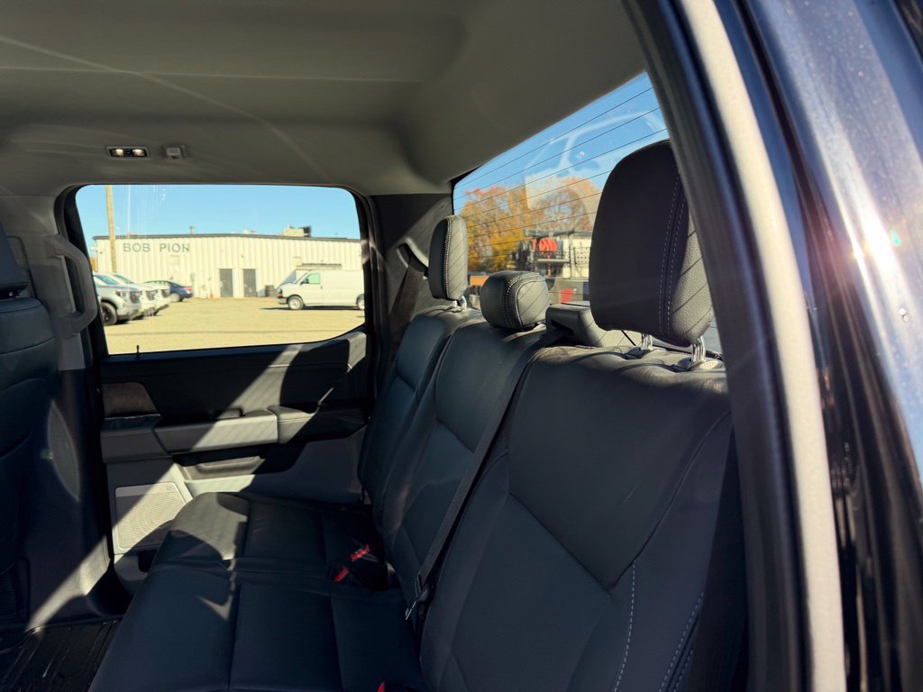 2024 Ford F-150 Lightning Flash - Photo 12