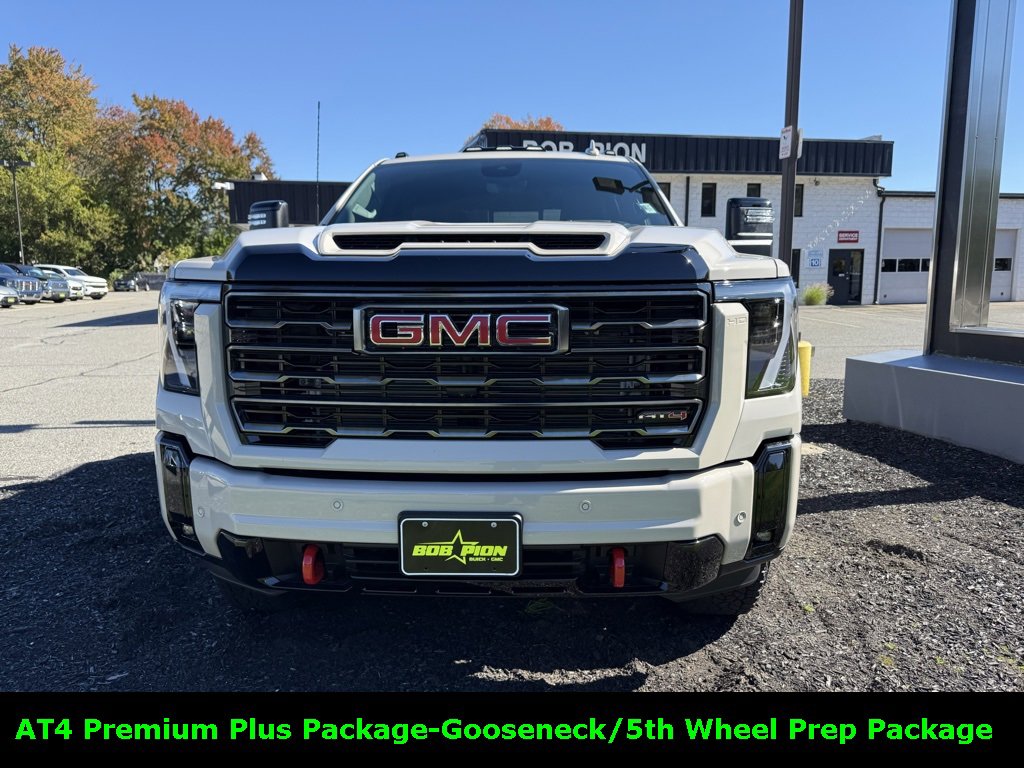 2026 Gmc Sierra 3500 HD AT4 photo 2