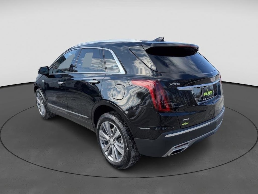Used 2025 CADILLAC XT5 Premium Luxury SUV