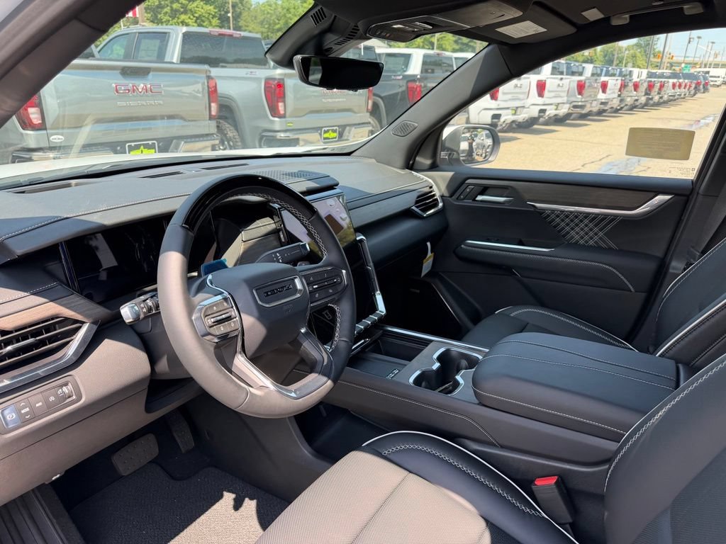2026 GMC Acadia Denali - Photo 18