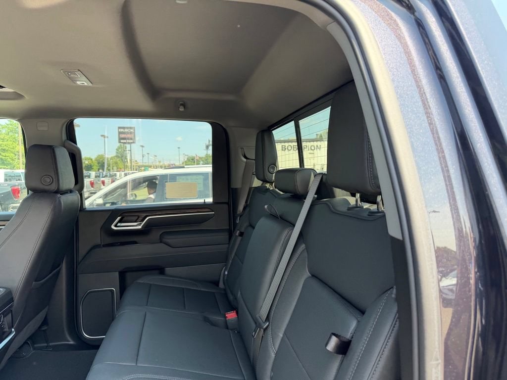 2026 GMC Sierra 2500HD SLT - Photo 12