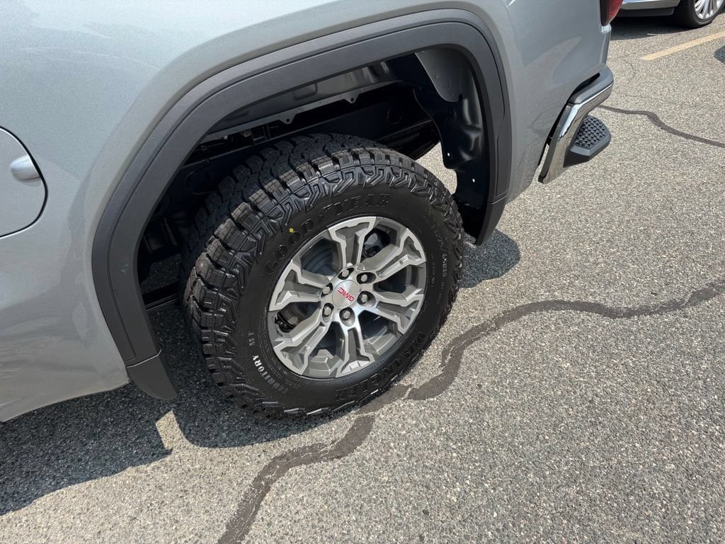2026 GMC Sierra 1500 Pro - Photo 8