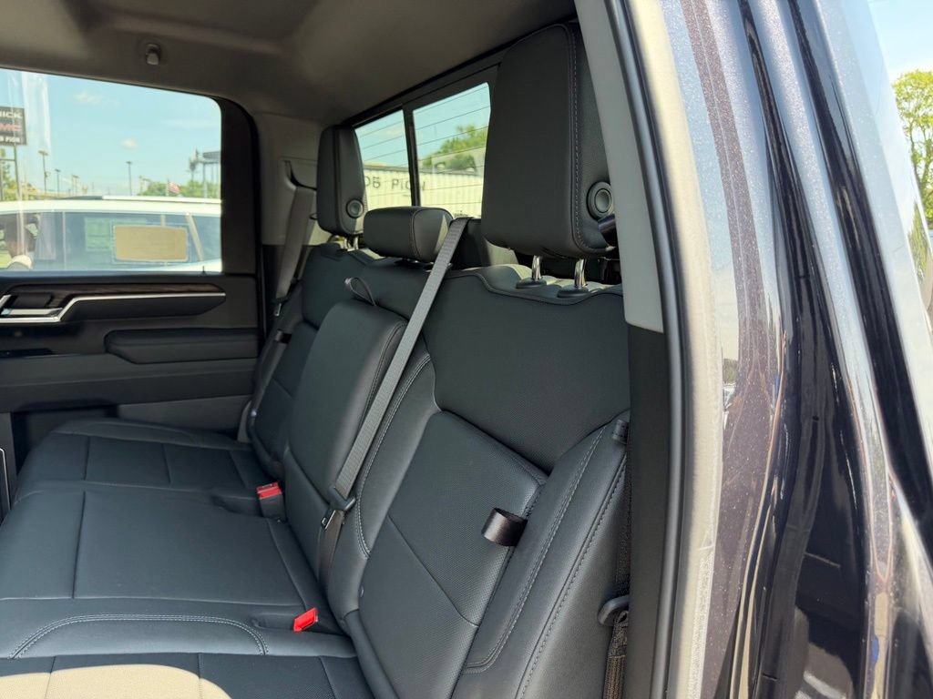 2026 GMC Sierra 2500HD SLT - Photo 11