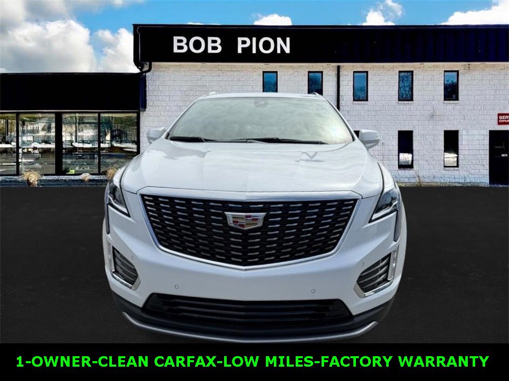 2025 Cadillac XT5 Premium Luxury photo 2