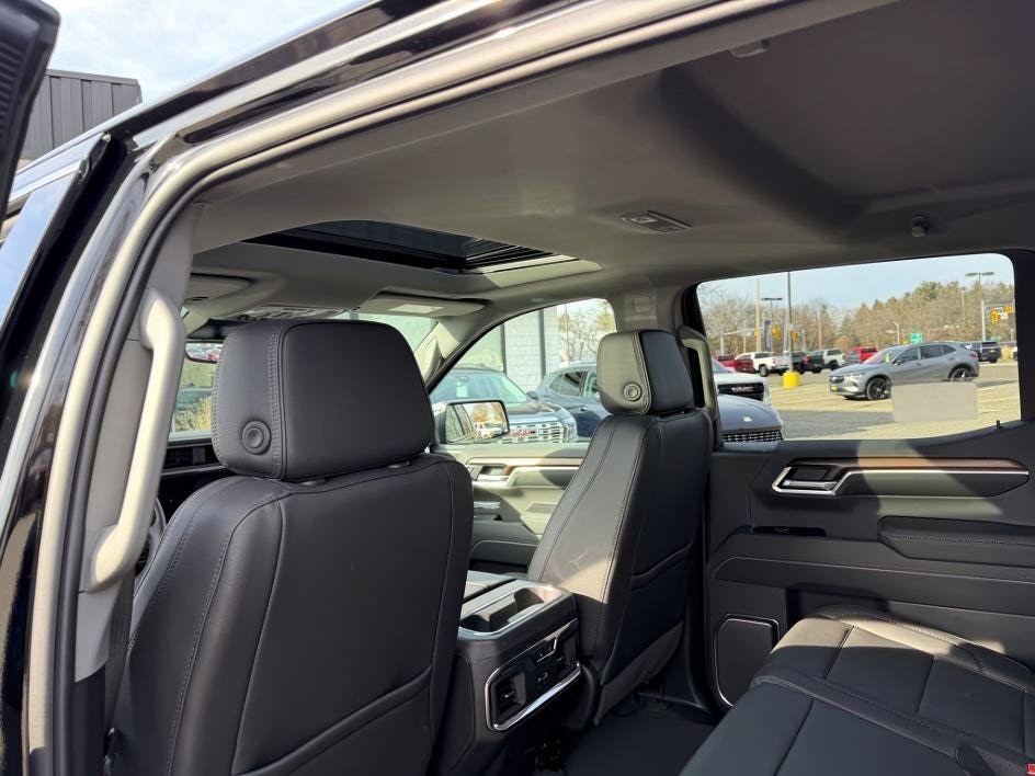 2026 GMC Sierra 1500 Denali - Photo 10