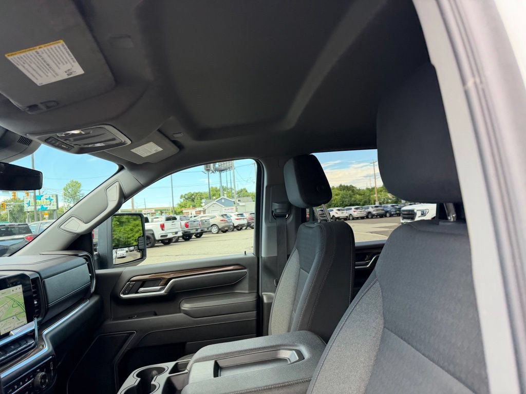 2025 Chevrolet Silverado 2500HD LT - Photo 12
