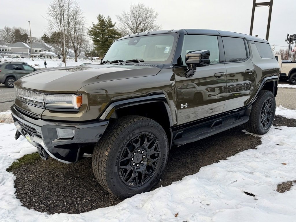 2026 GMC HUMMER EV 2X's photo