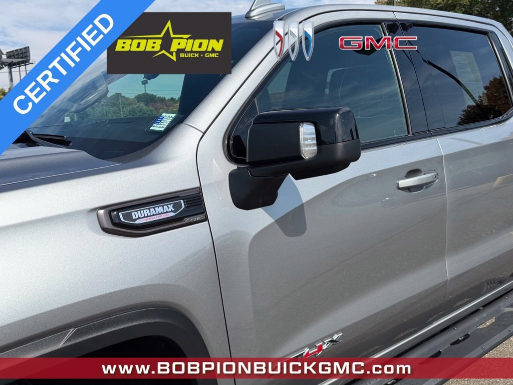 2025 GMC Sierra 1500 AT4X - Photo 12