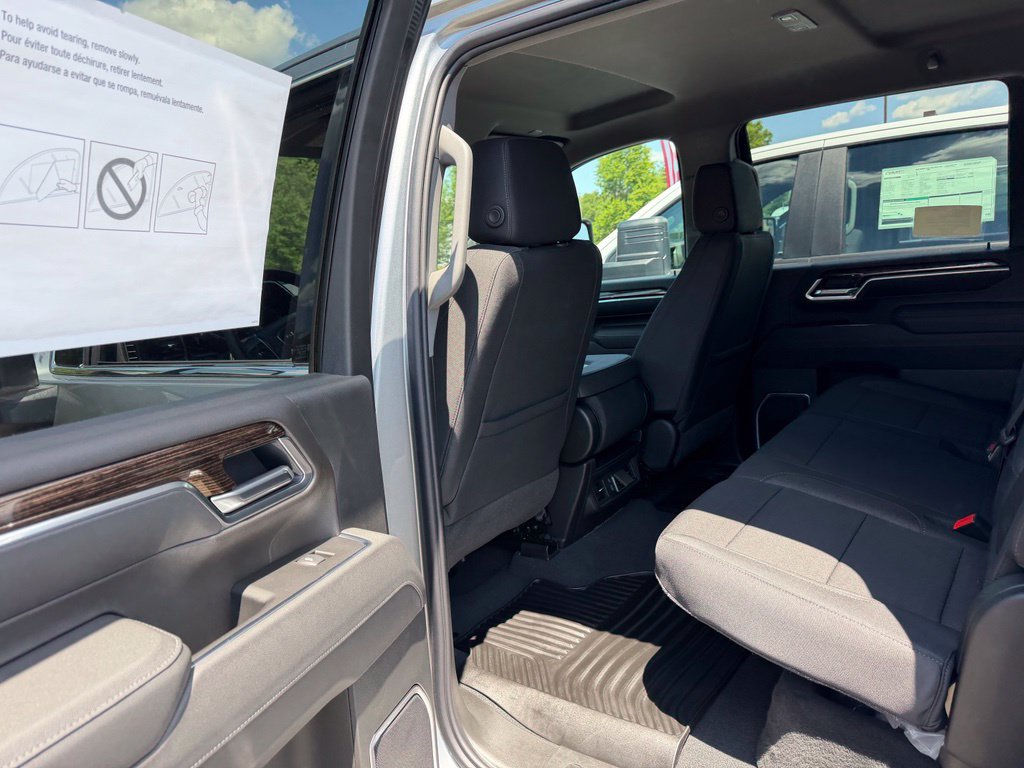 2026 GMC Sierra 3500HD SLE - Photo 11