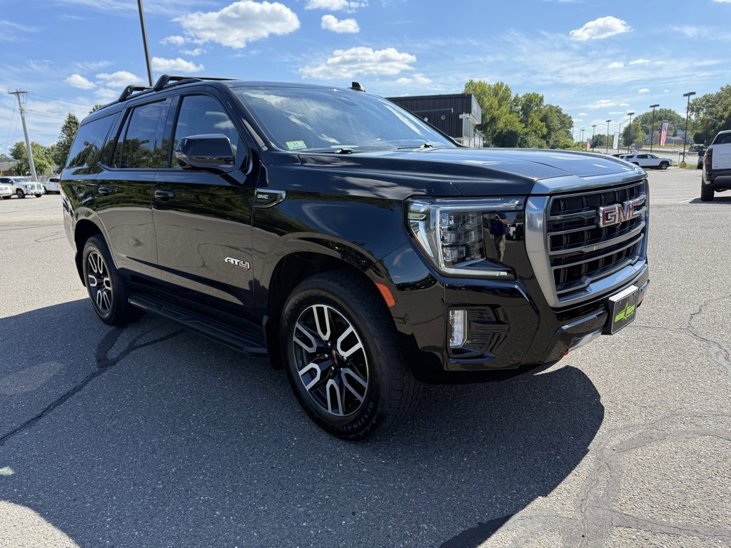 2022 Gmc Yukon AT4 photo 3