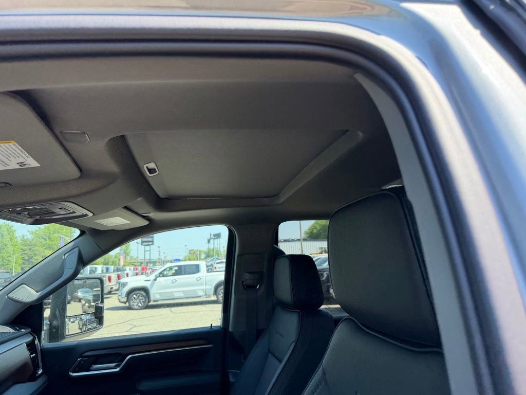 2026 GMC Sierra 2500HD Denali - Photo 11
