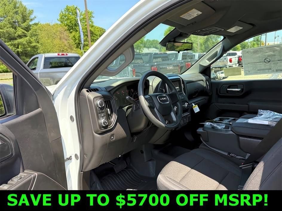 2025 GMC Sierra 1500 Pro - Photo 11