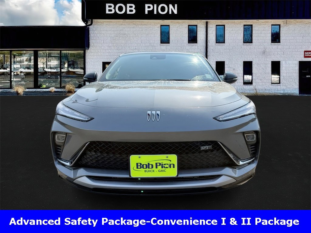 2025 Buick Envista ST photo 2