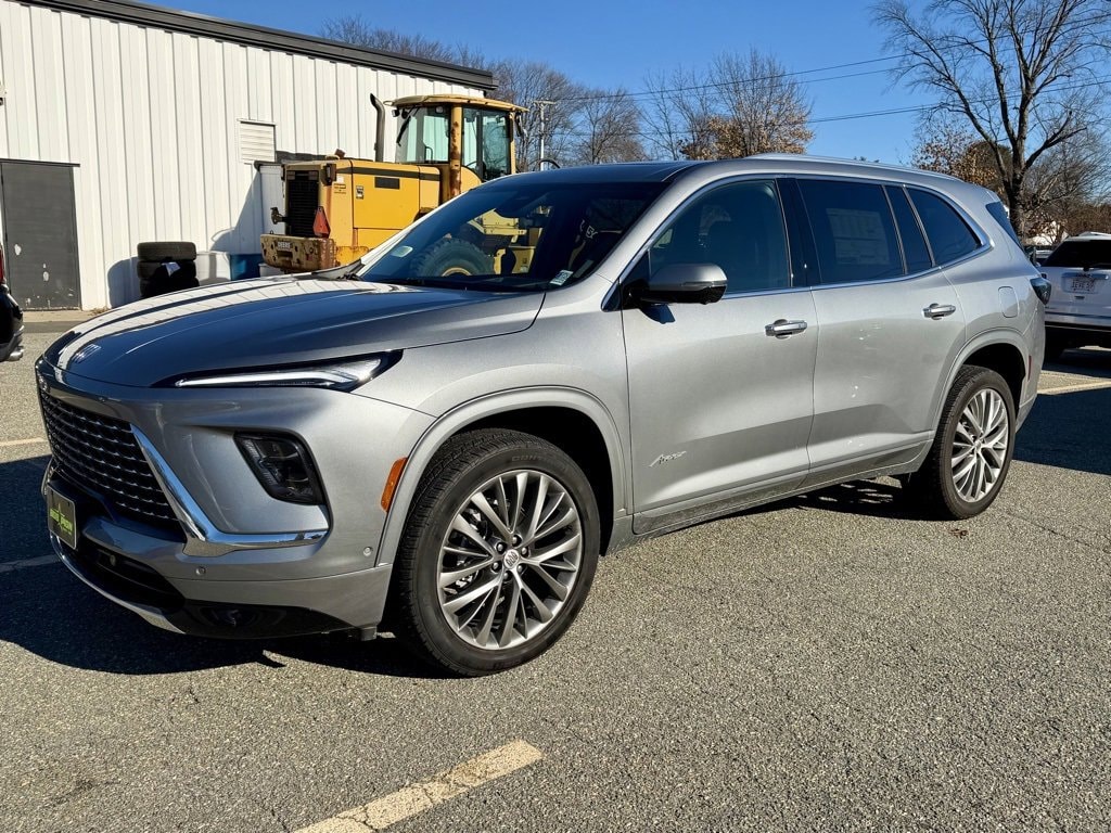 2026 Buick Enclave Avenir's photo