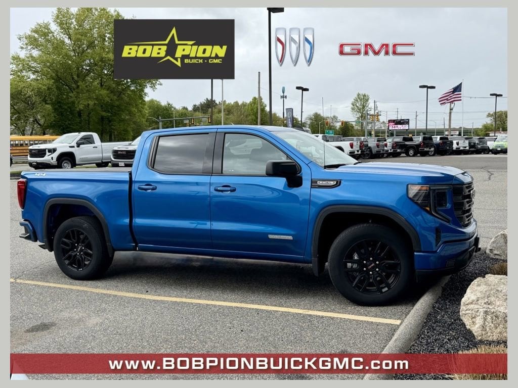 2023 GMC Sierra 4WD Crew Cab Short Box Elevation's photo