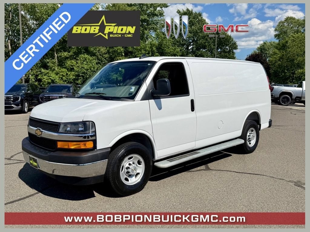 2025 Chevrolet Express Cargo Van