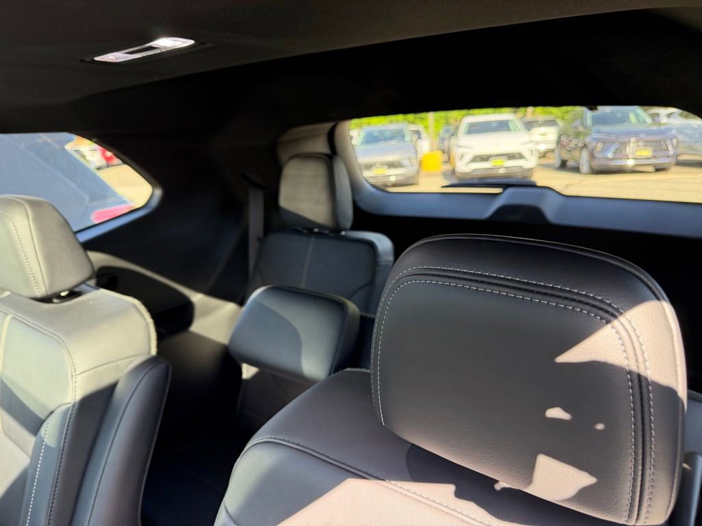 2024 GMC Acadia Elevation - Photo 9