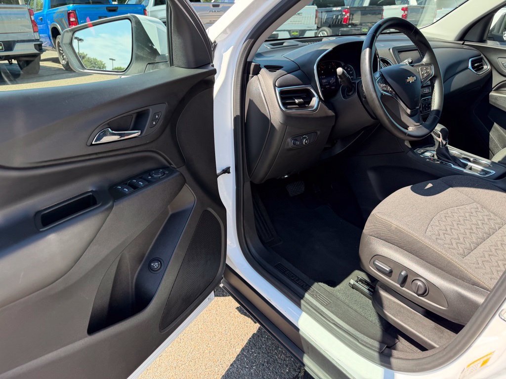 2024 Chevrolet Equinox LT - Photo 15