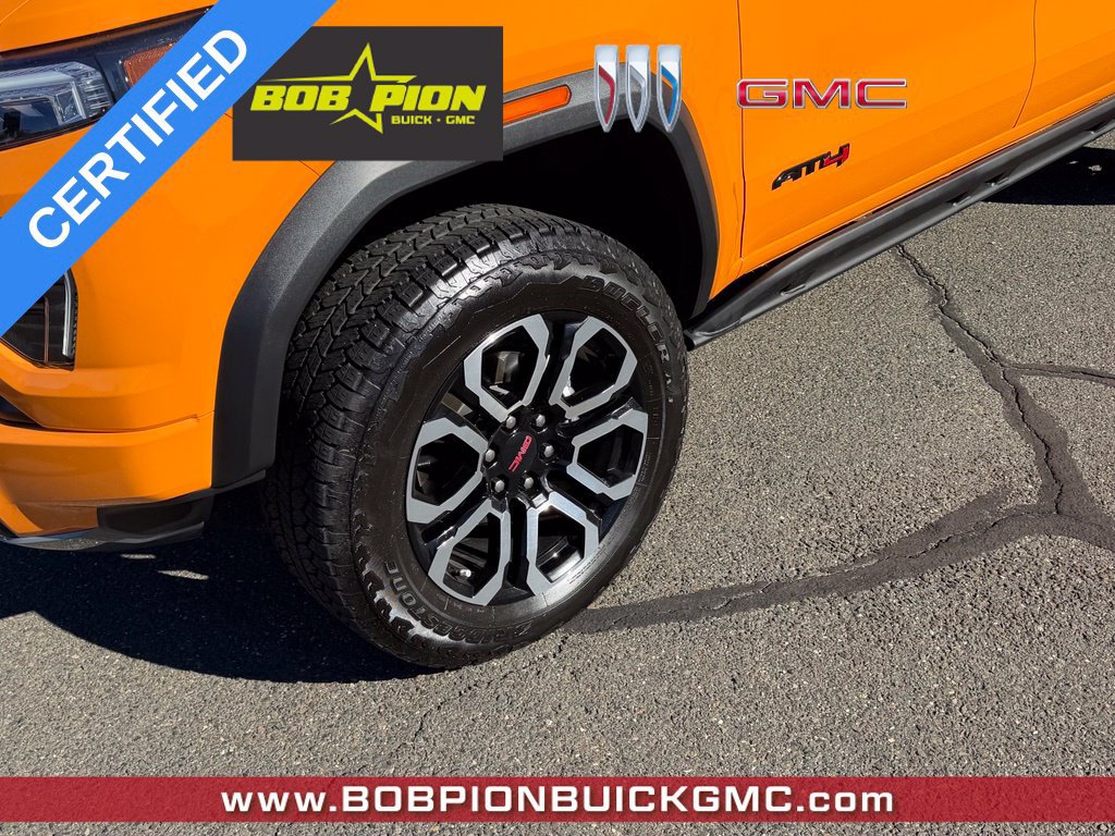 2025 GMC Canyon AT4 - Photo 8