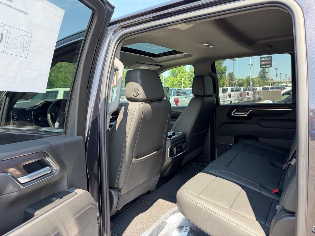 2026 GMC Sierra 2500HD SLT - Photo 14