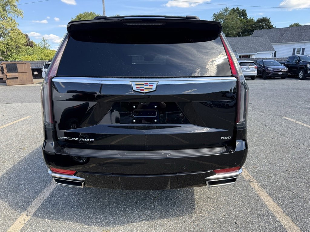 2021 Cadillac Escalade Premium Luxury photo 4