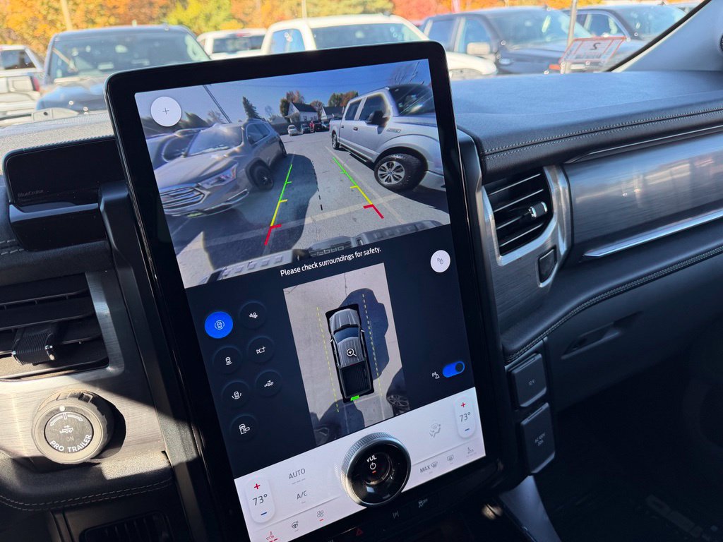 2024 Ford F-150 Lightning Flash - Photo 23