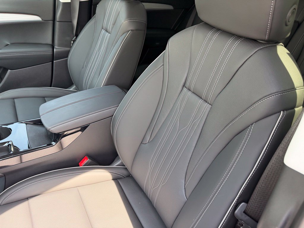 2026 Buick Envision Avenir - Photo 15
