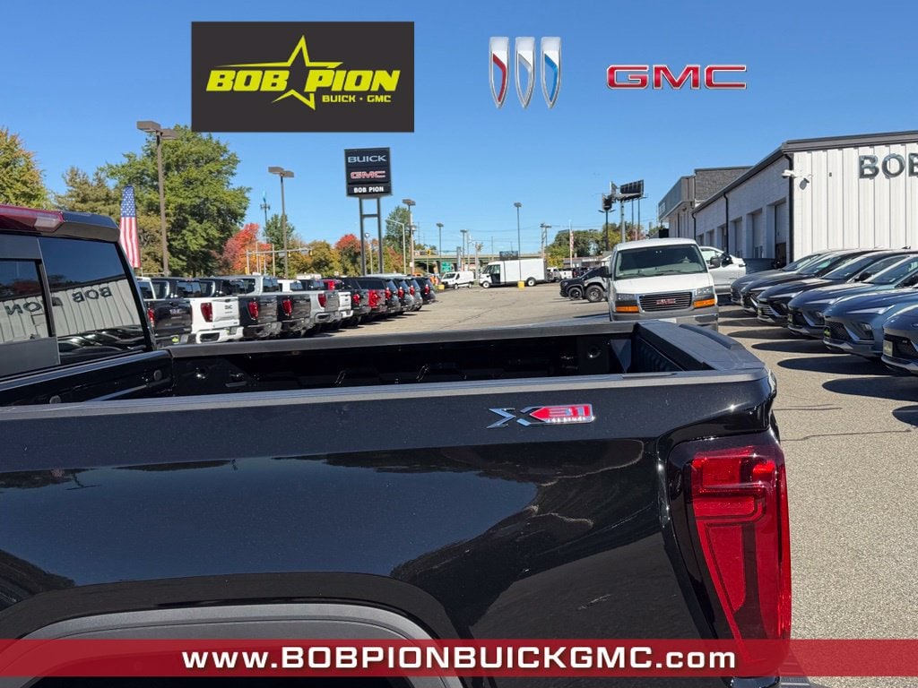 2026 GMC Sierra 1500 SLT - Photo 8