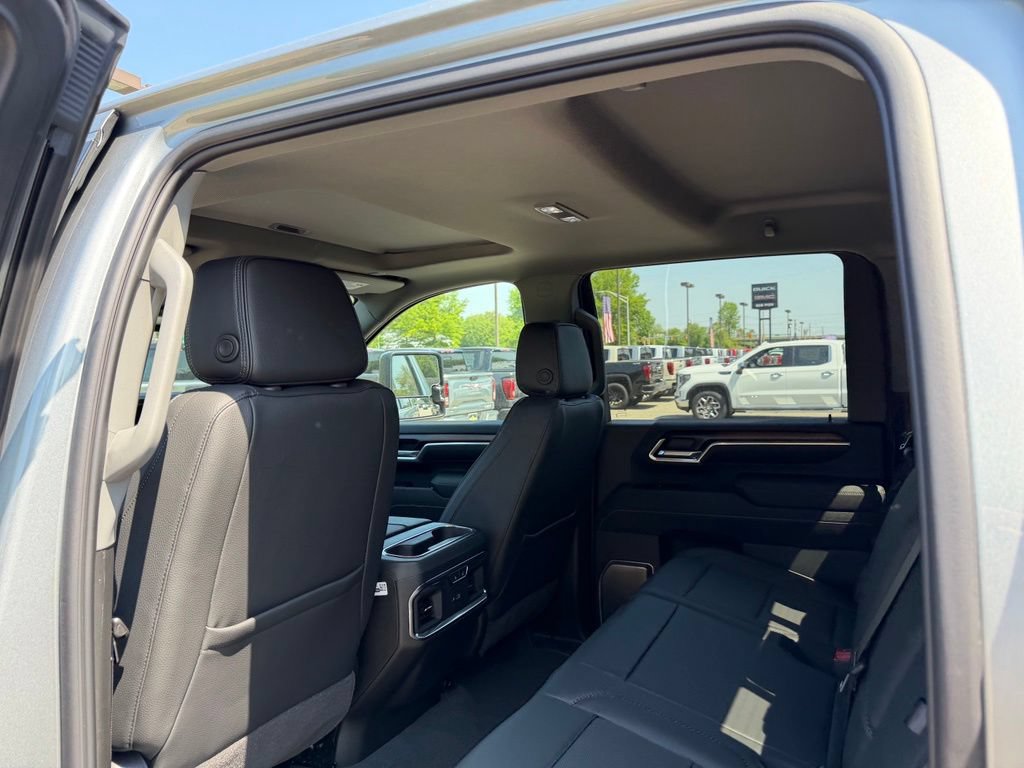 2026 GMC Sierra 2500HD Denali - Photo 10