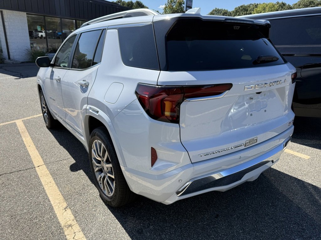 2026 Gmc Terrain Denali photo 3