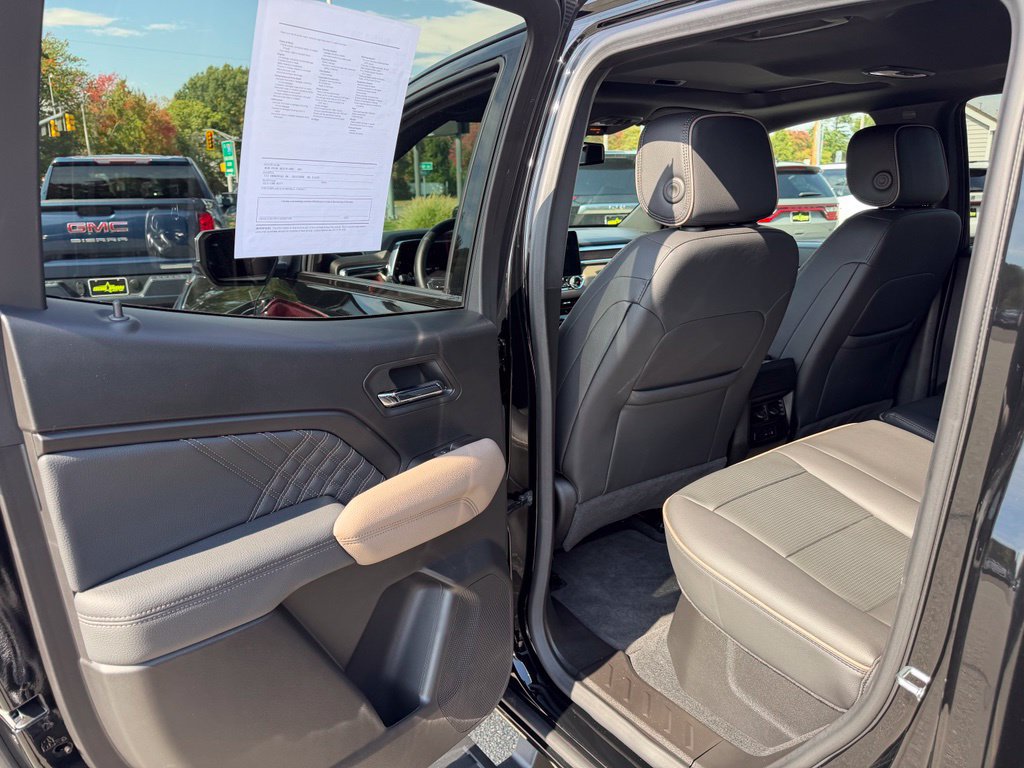 2025 GMC Canyon Denali - Photo 17