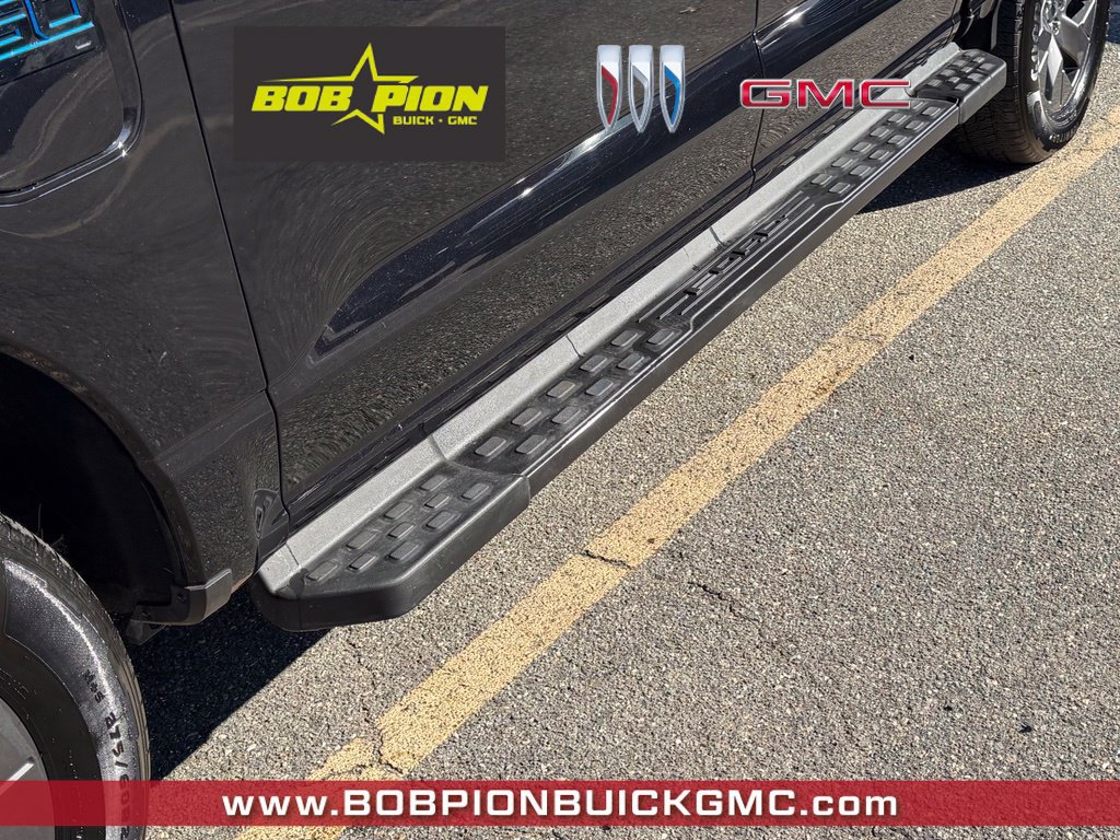 2024 Ford F-150 Lightning Flash - Photo 10