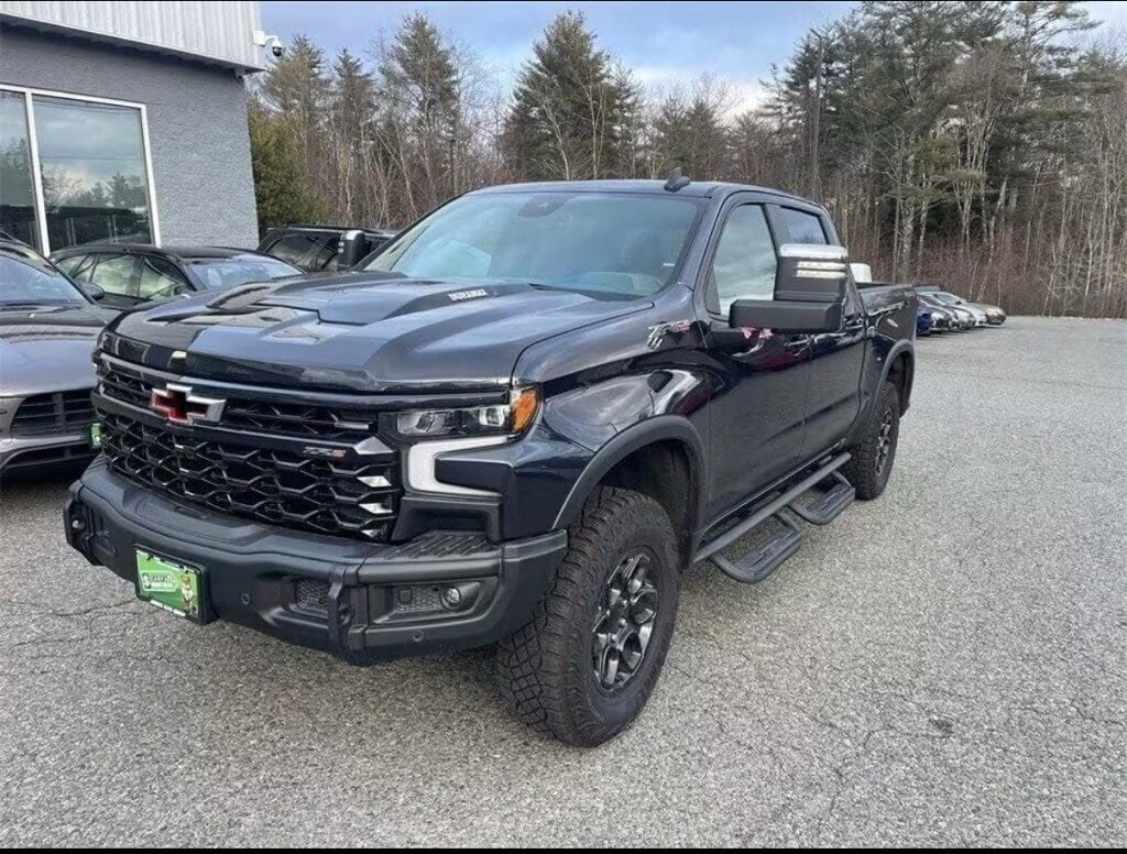 2024 Chevrolet Silverado 1500 ZR2
