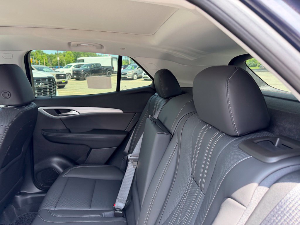 2026 Buick Envision Avenir - Photo 10