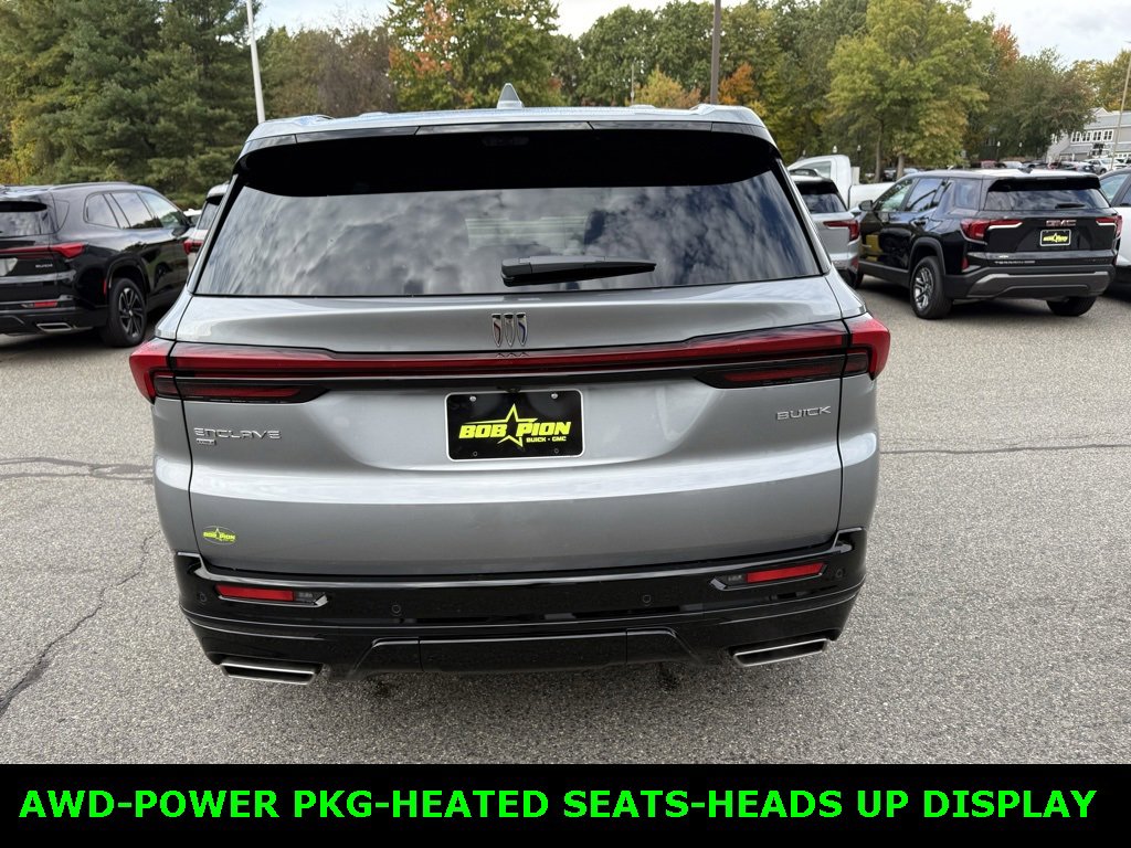 2026 Buick Enclave Sport Touring photo 4