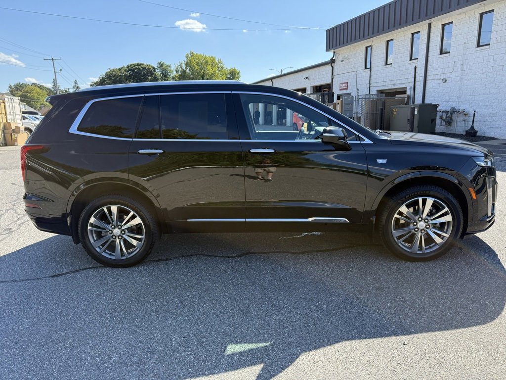 2021 Cadillac XT6 Premium Luxury photo 4