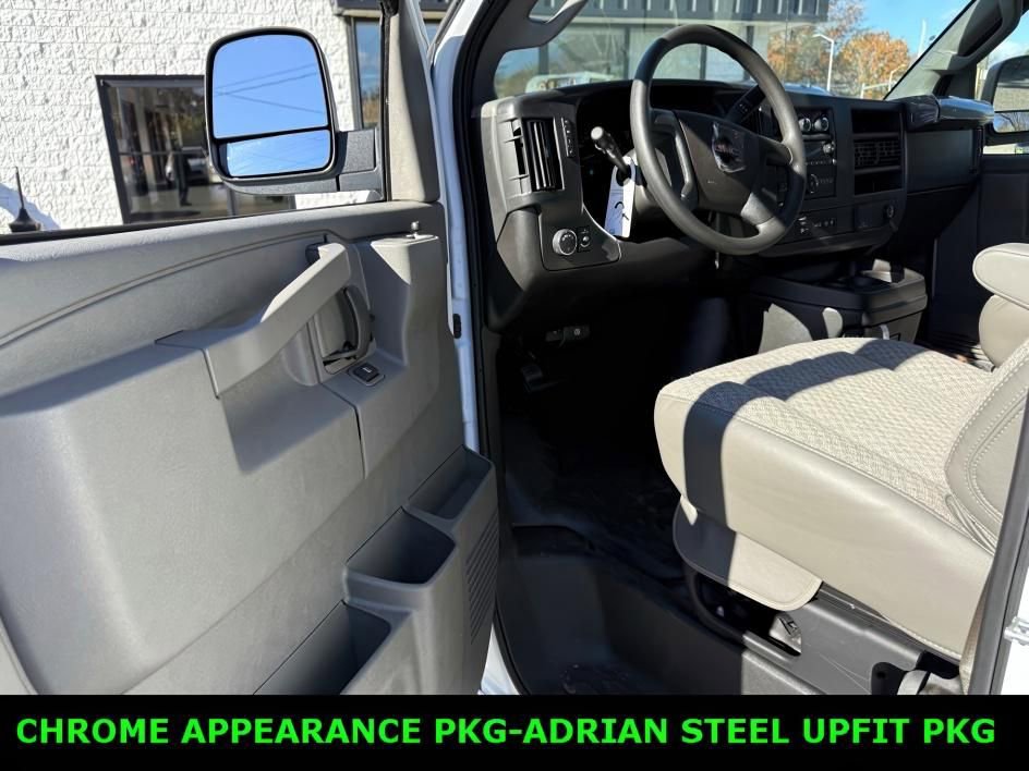 2025 GMC Savana Cargo Work Van - Photo 14