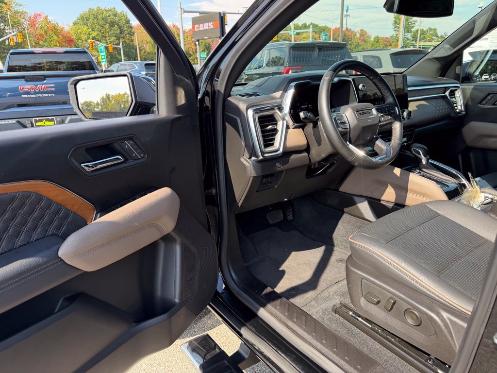 2025 GMC Canyon Denali - Photo 22
