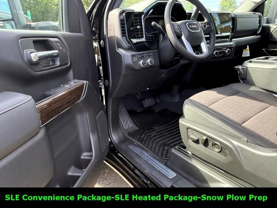 2025 GMC Sierra 2500HD SLE - Photo 13