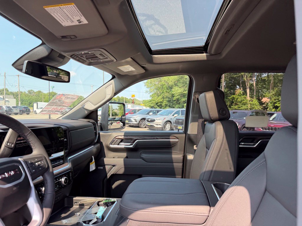 2025 GMC Sierra 2500HD SLT - Photo 20