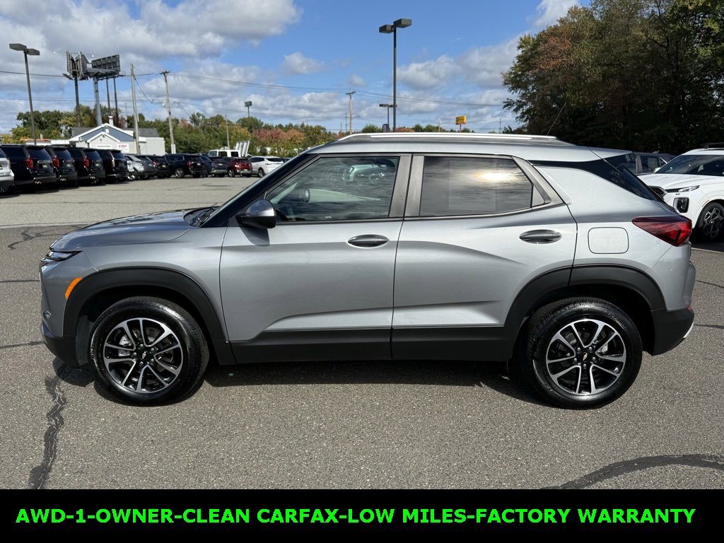 2025 Chevrolet Trailblazer LT photo 3