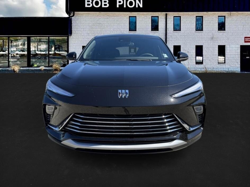 2026 Buick Envista Preferred photo 2