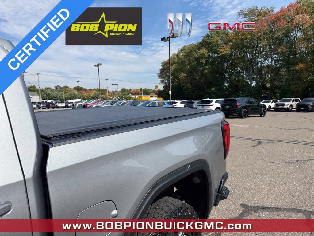 2025 GMC Sierra 1500 AT4X - Photo 14