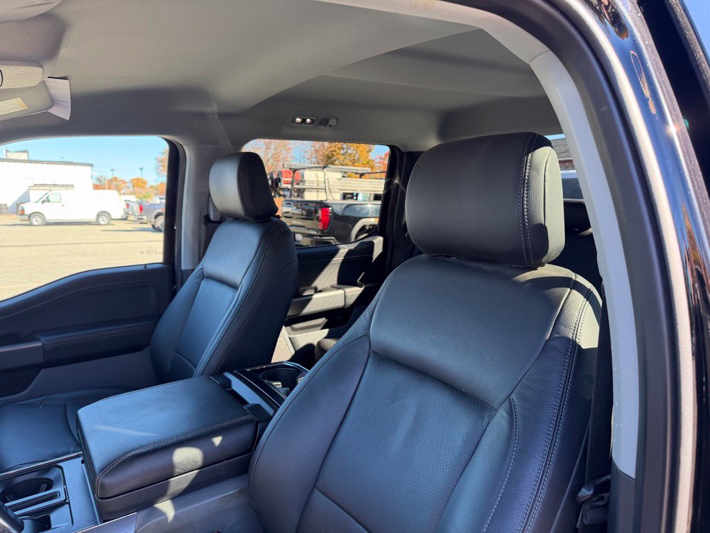2024 Ford F-150 Lightning Flash - Photo 17