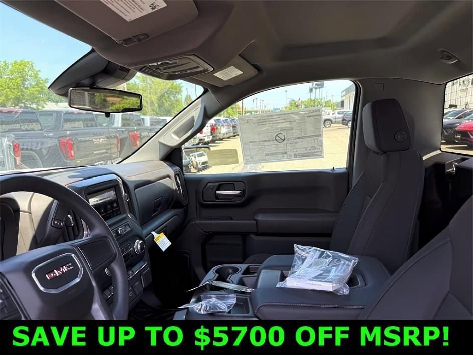 2025 GMC Sierra 1500 Pro - Photo 9
