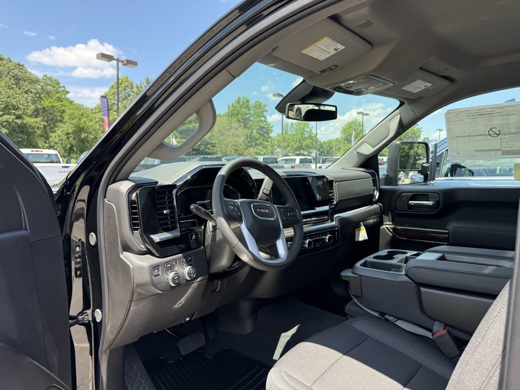 2025 GMC Sierra 2500HD SLE - Photo 21