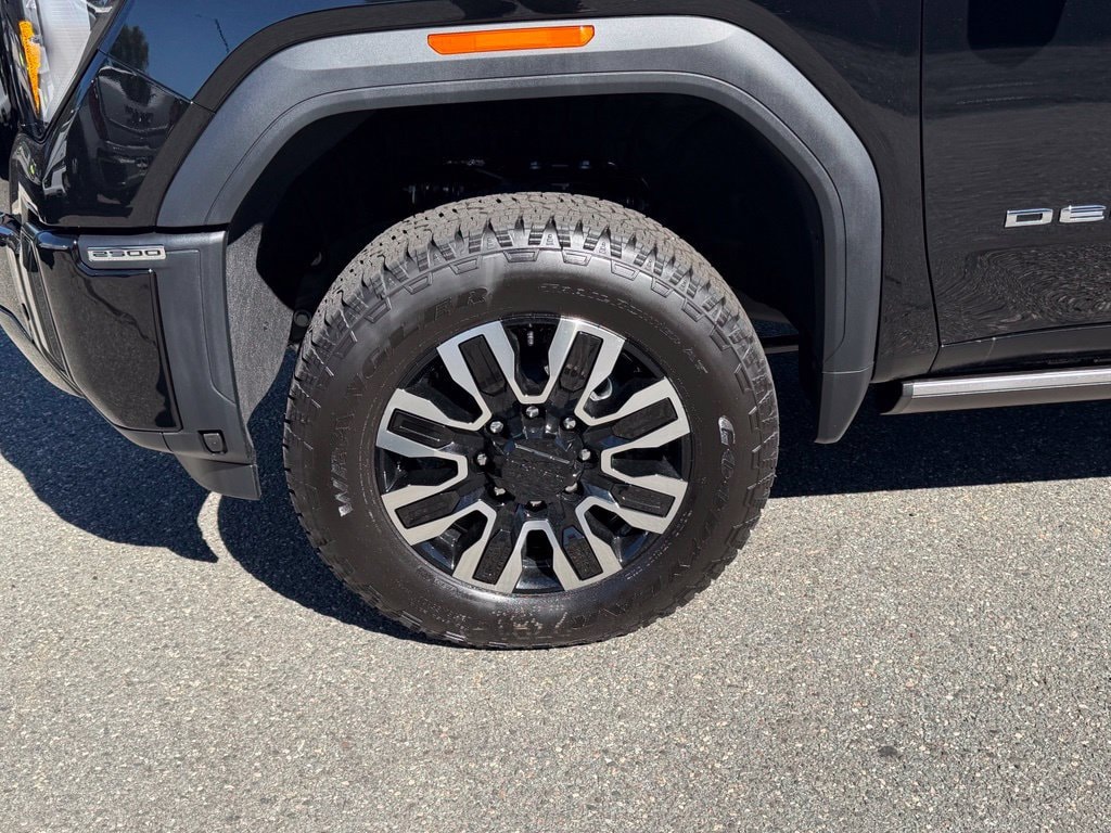 2026 GMC Sierra 2500HD Denali Ultimate - Photo 11